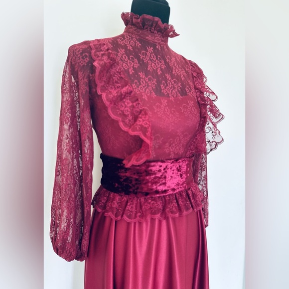 Vintage 70s Maroon Victorian Prom Dress Ruffle Maxi Lace Silky Disco Queen Small - Picture 7 of 10